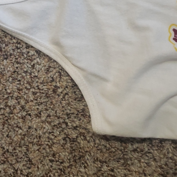 LOWEST PRICE-Gryffindor Tank - Picture 2 of 3